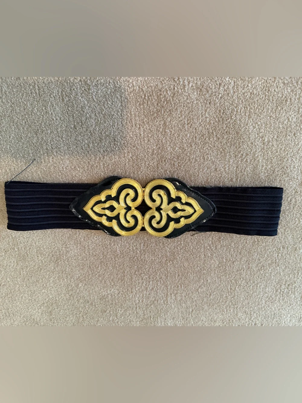 Black and Gold Decorative Women's Waist Belt